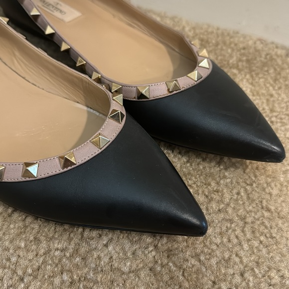 CONSIGNED Valentino Rockstud Flats~ Authentic - Picture 2 of 10
